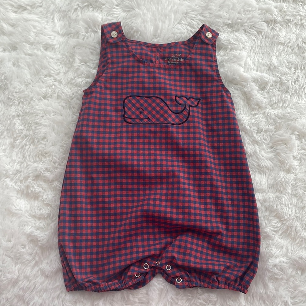 Vineyard Vines Navy and Red Jon Jon 18m